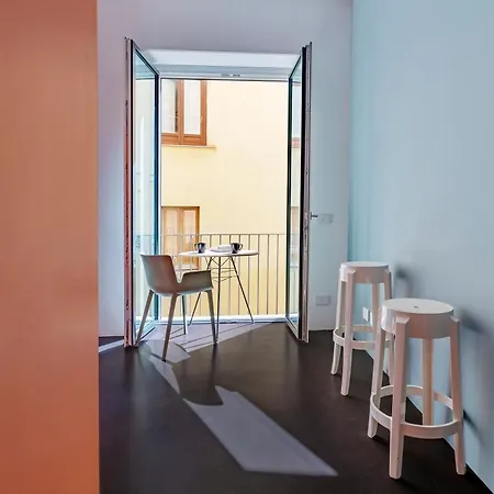 Fiveplace Design & 4*