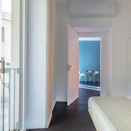 Apartahotel Fiveplace Design & 4*
