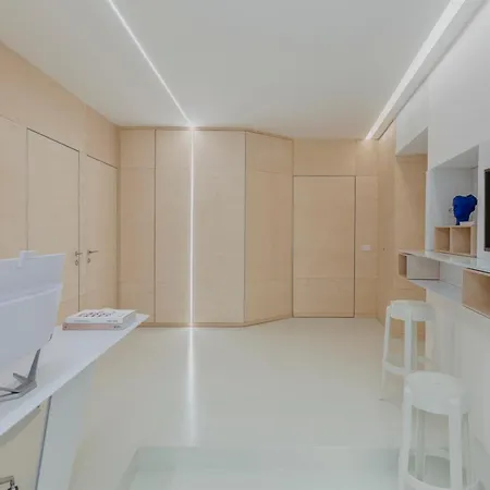 Fiveplace Design & Apartahotel 4*