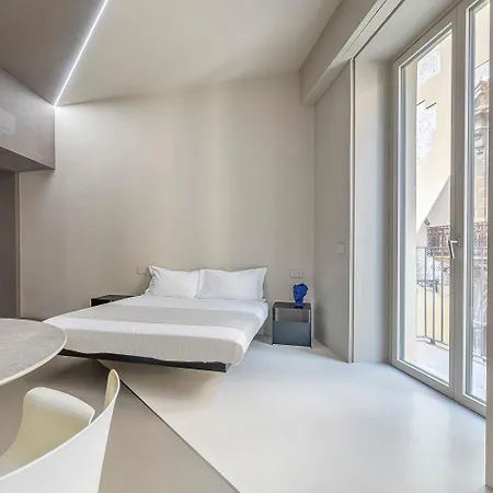 Fiveplace Design & Apartahotel
