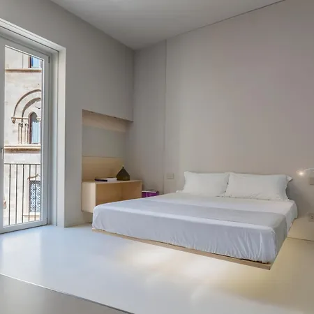 מלון דירות Fiveplace Design & טראפאני