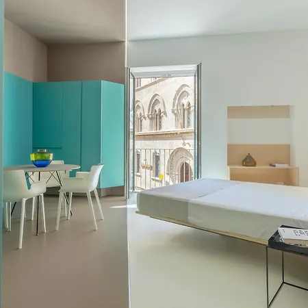 Apart-hotel Fiveplace Design &