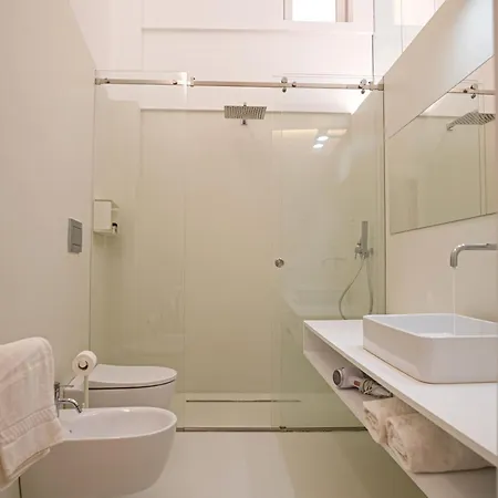 Aparthotel Fiveplace Design & 4*
