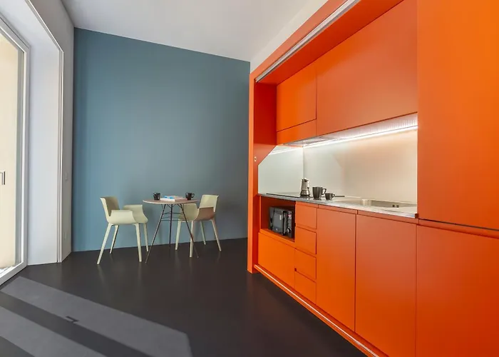 Fiveplace Design & 4* טראפאני
